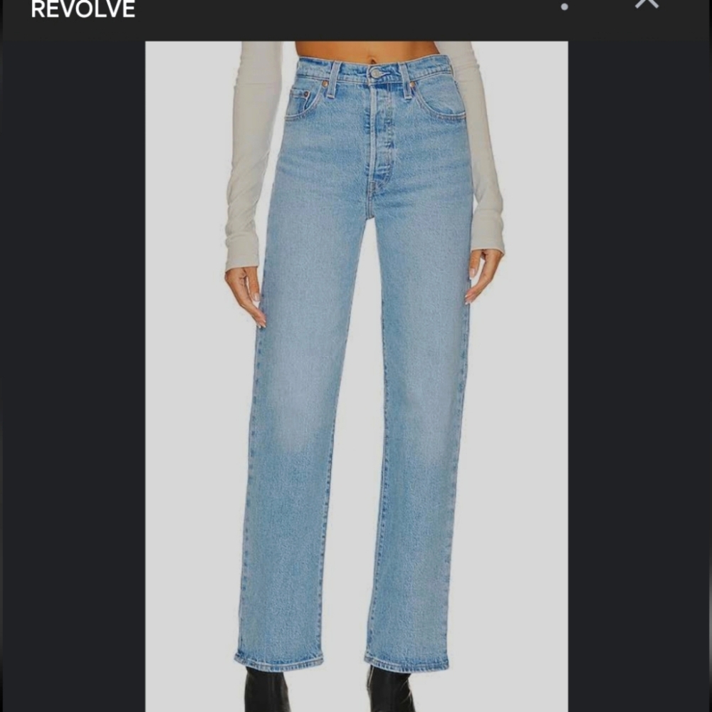 Levi's Ribcage Straight Jeans 💙